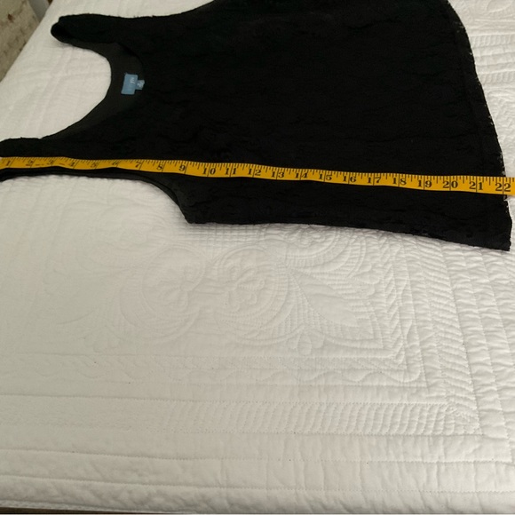 TRE’S YOU, BLACK LACE SLEEVELESS BLOUSE, SIZE: 16 - Picture 6 of 8